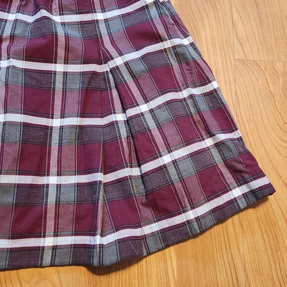 School Uniform Girls' Pleat Skirt, Maroon /White/Grey || 26in EUC - Picture 4 of 10